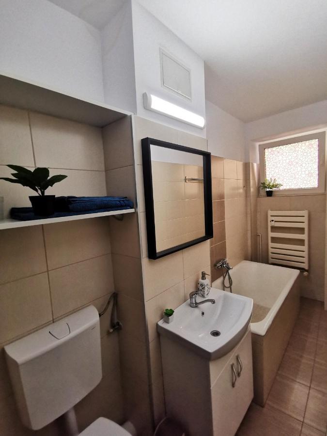 Sunset Bucharest Apartment Ngoại thất bức ảnh