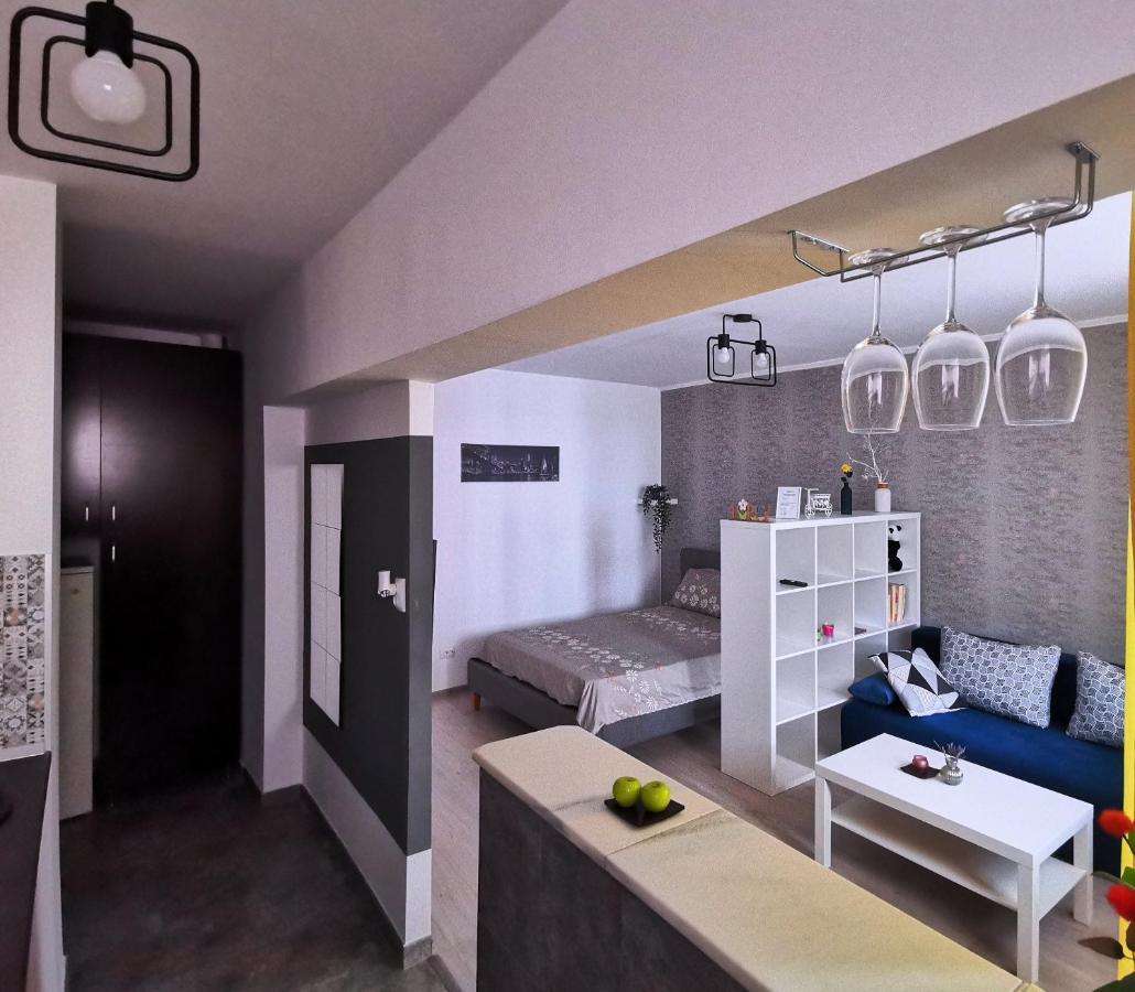Sunset Bucharest Apartment Ngoại thất bức ảnh