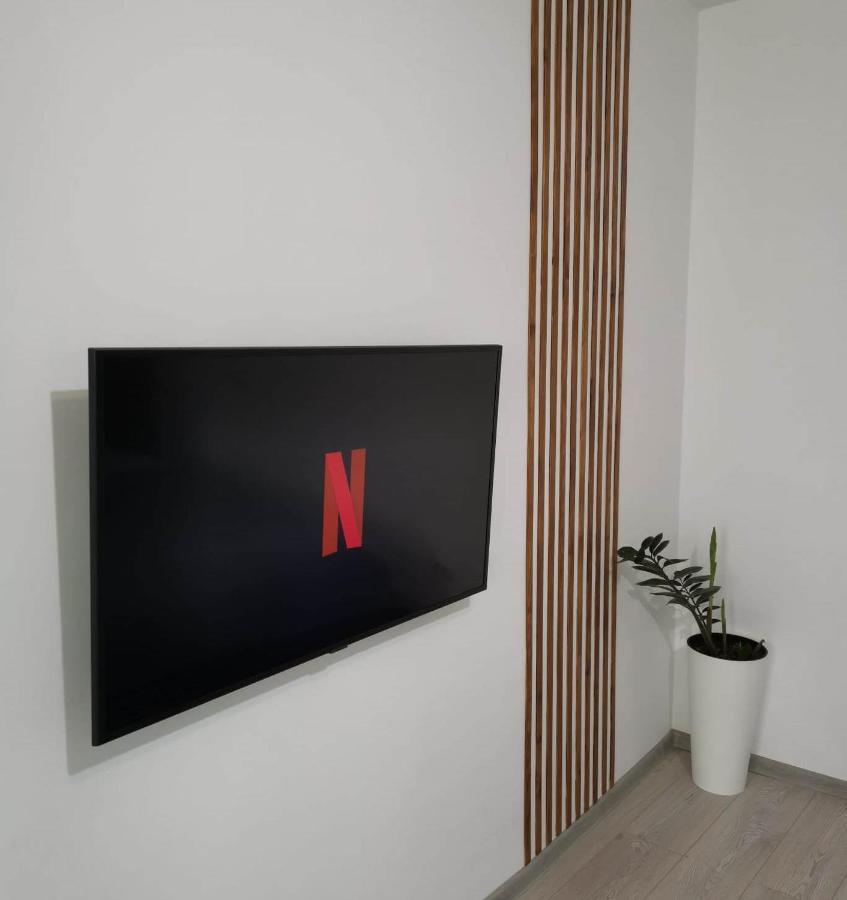 Sunset Bucharest Apartment Ngoại thất bức ảnh